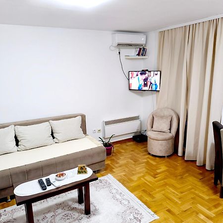 Apartment Laca Vrnjačka Banja エクステリア 写真